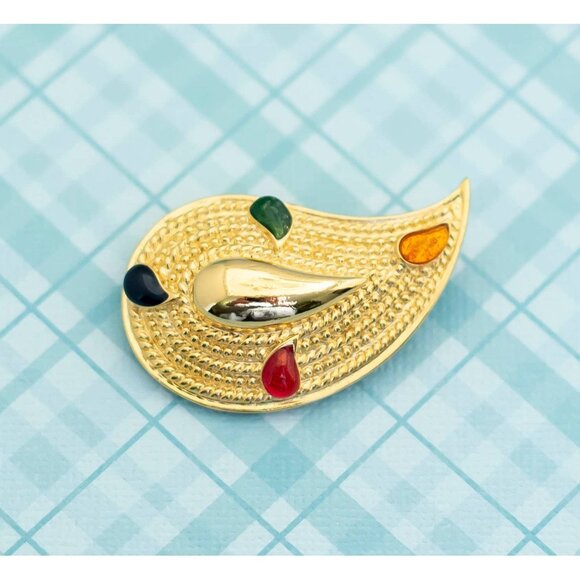 Elegant Golden Teardrop Brooch - L8 - Picture 1 of 3